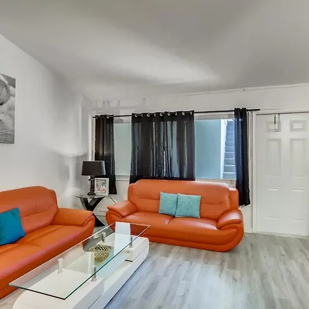 Coral Sands 1Br/1Ba Close 2 Beach!